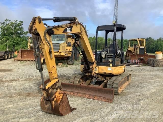 CAT 304 CR Pelle sur chenilles