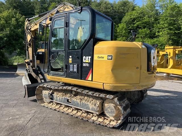 CAT 307E2 Pelle sur chenilles