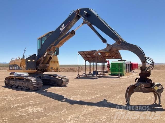 CAT 320C Chargeuse forestière