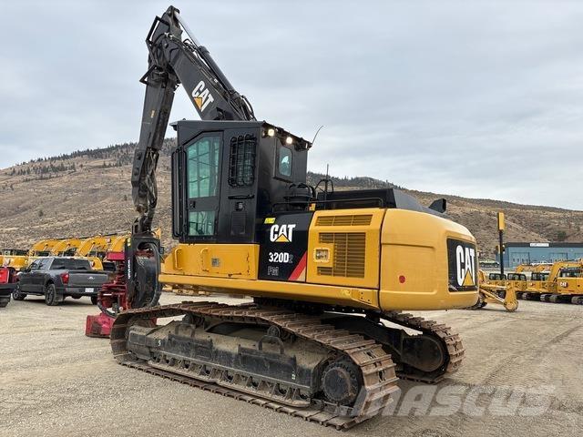 CAT 320D2FM Fendeuse, Scie