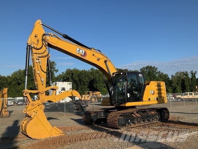 CAT 323 Pelle sur chenilles