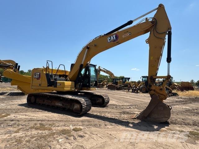 CAT 323 Pelle sur chenilles