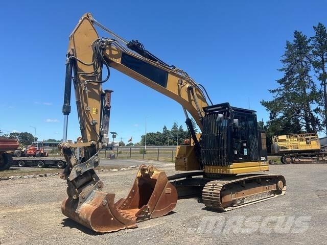 CAT 325FL CR Pelle sur chenilles