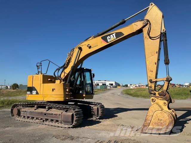 CAT 328D LCR Pelle sur chenilles