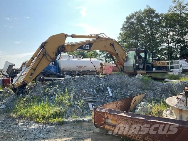 CAT 330C Pelle sur chenilles