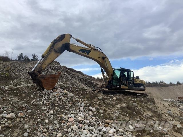 CAT 330C Pelle sur chenilles
