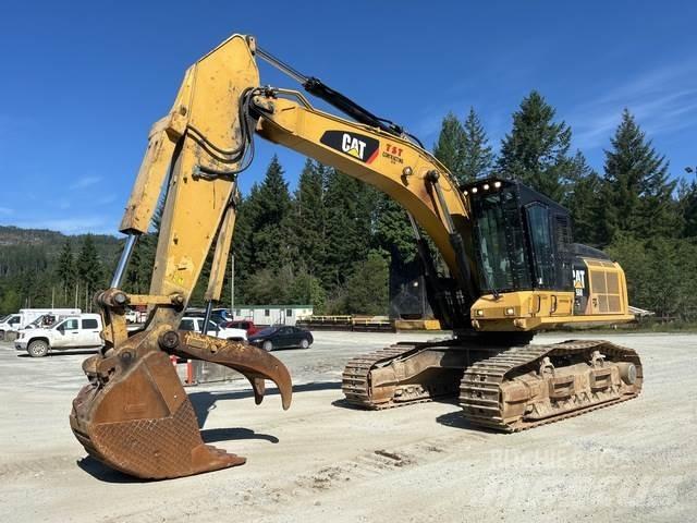 CAT 568 Pelle sur chenilles