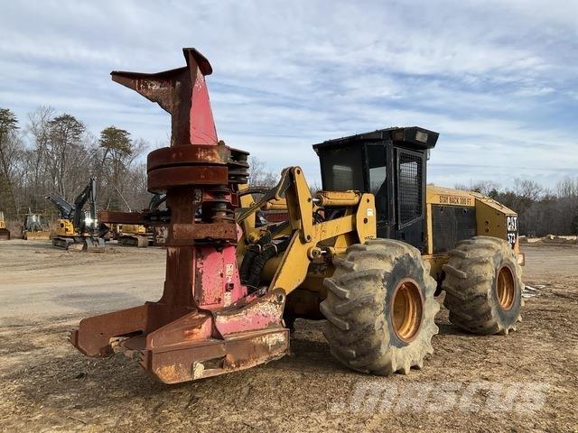 CAT 573 Abatteuse groupeuse