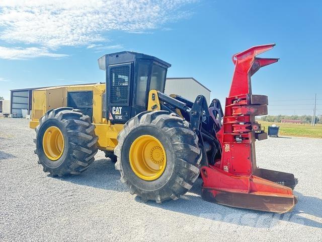 CAT 573C Abatteuse groupeuse