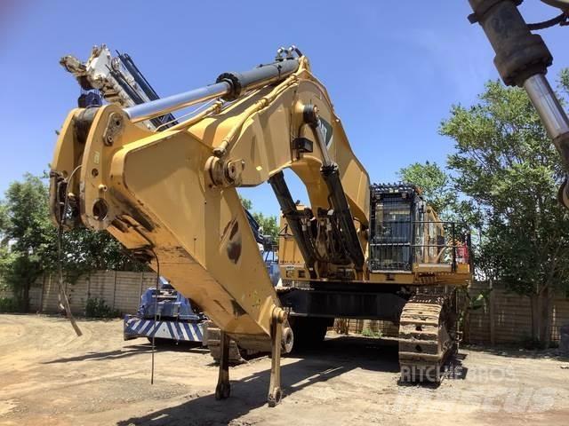 CAT 6015B Pelle sur chenilles