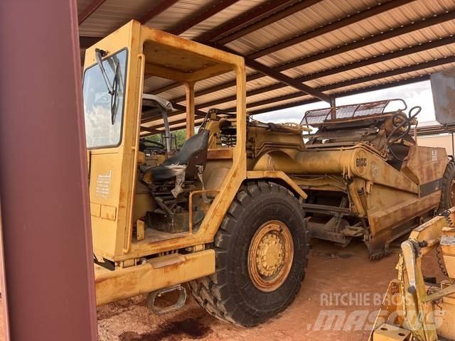 CAT 613C Scraper