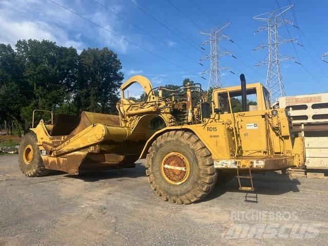 CAT 621F Scraper