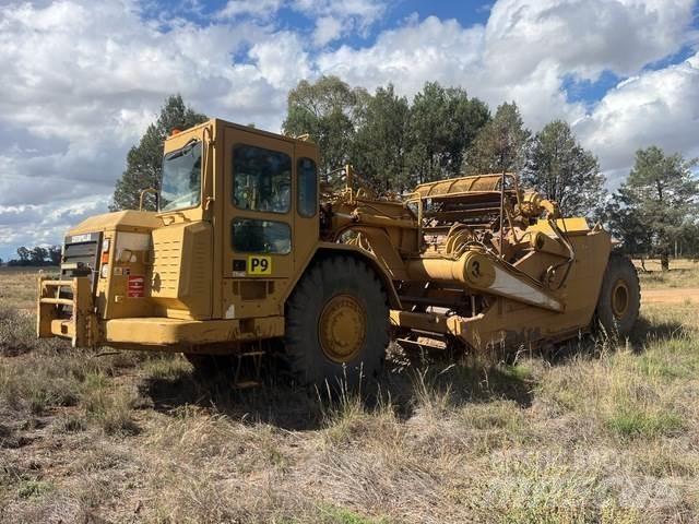 CAT 623G Scraper