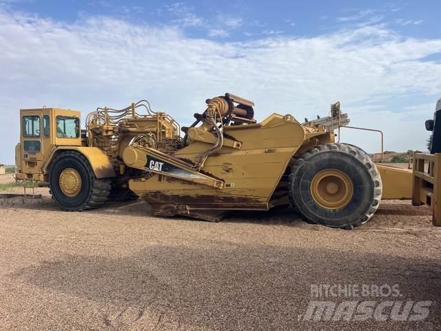 CAT 623G Scraper