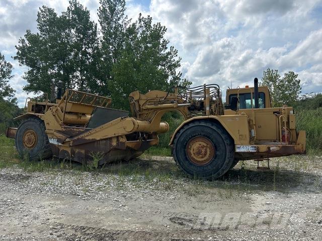 CAT 627F Scraper