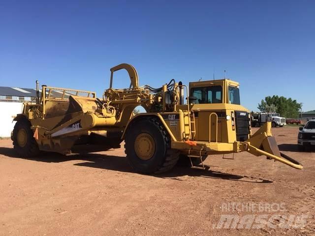 CAT 627G Scraper