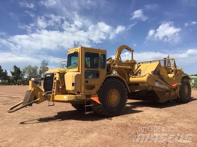 CAT 627G Scraper
