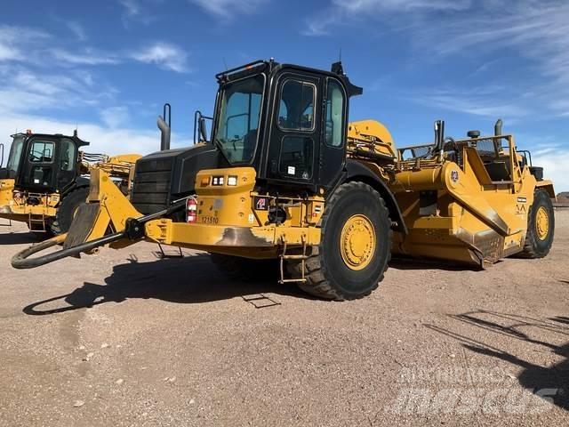 CAT 627K Scraper
