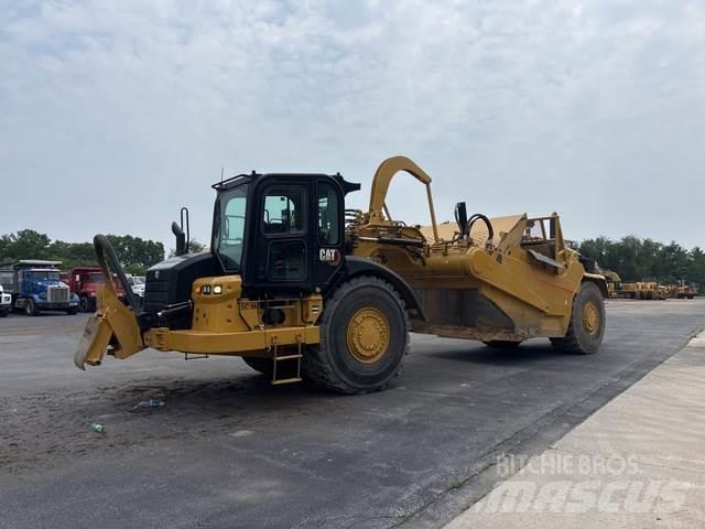 CAT 627K Scraper
