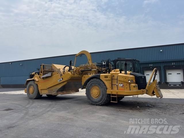 CAT 627K Scraper