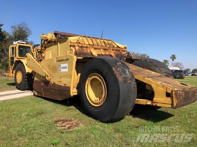 CAT 633D Scraper