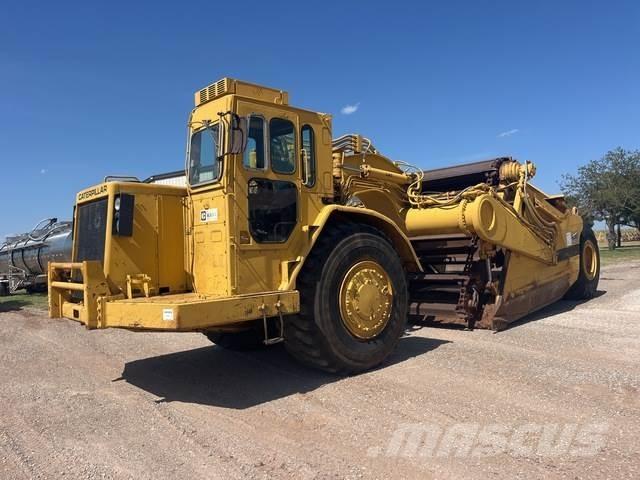 CAT 633D Scraper