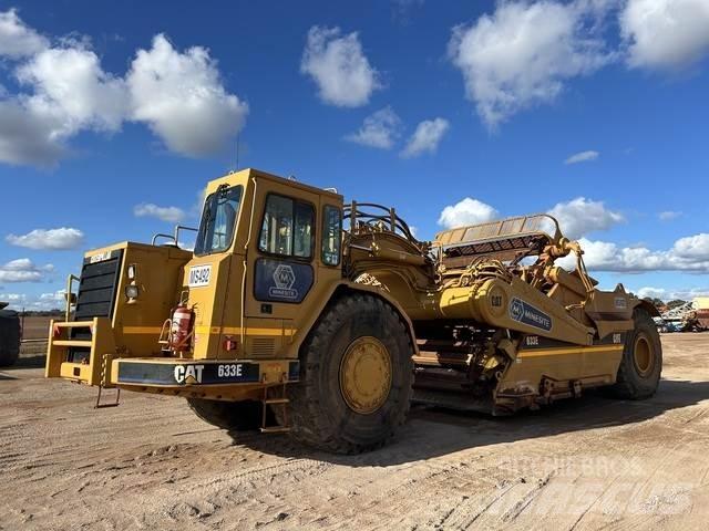 CAT 633E Scraper