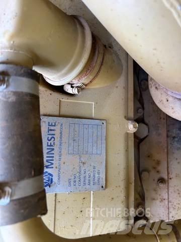 CAT 633E Scraper