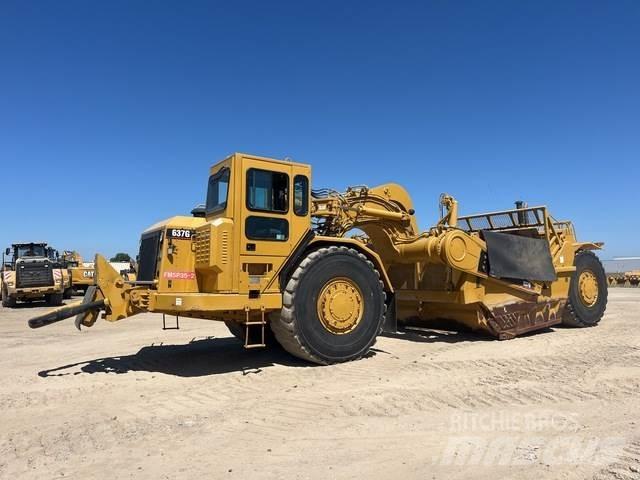 CAT 637G Scraper