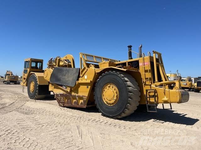 CAT 637G Scraper