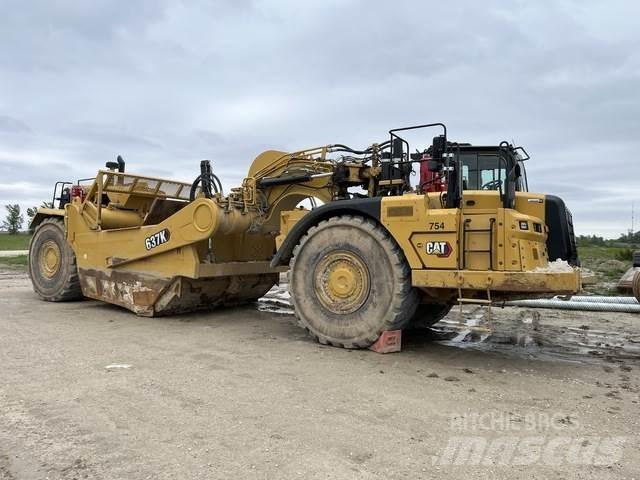 CAT 637K Scraper