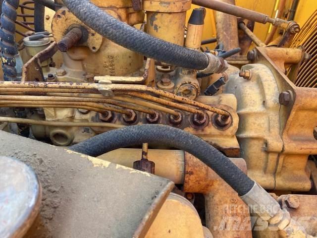 CAT 651E Scraper