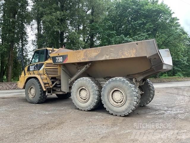 CAT 730 Tombereau articulé