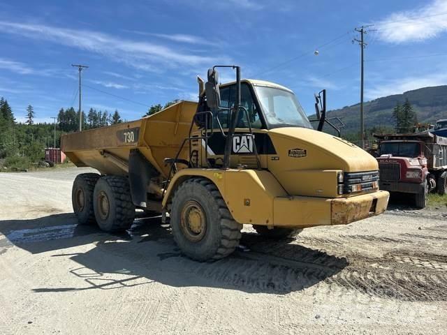 CAT 730 Tombereau articulé