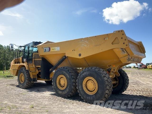 CAT 730 Tombereau articulé