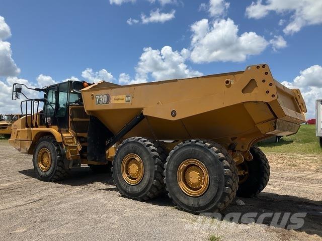 CAT 730 Tombereau articulé
