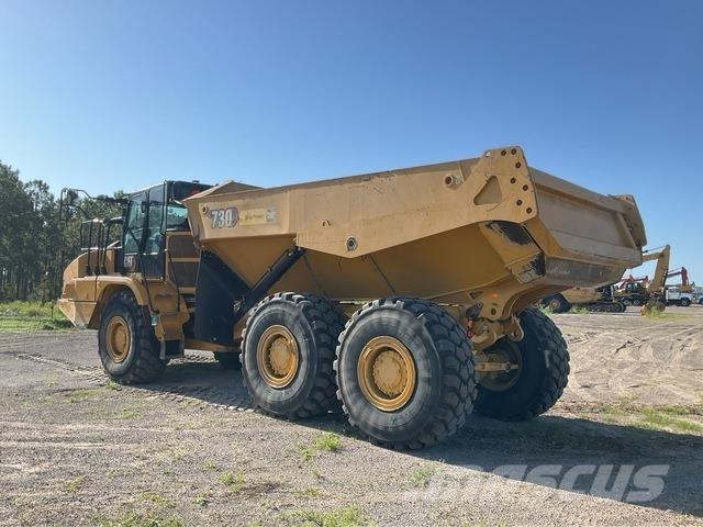 CAT 730 Tombereau articulé