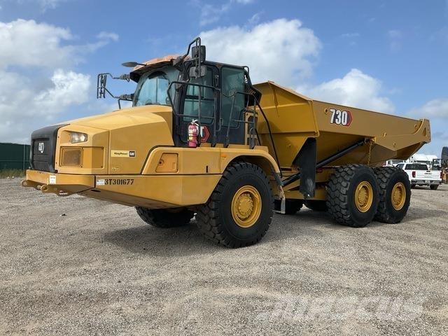 CAT 730 Tombereau articulé