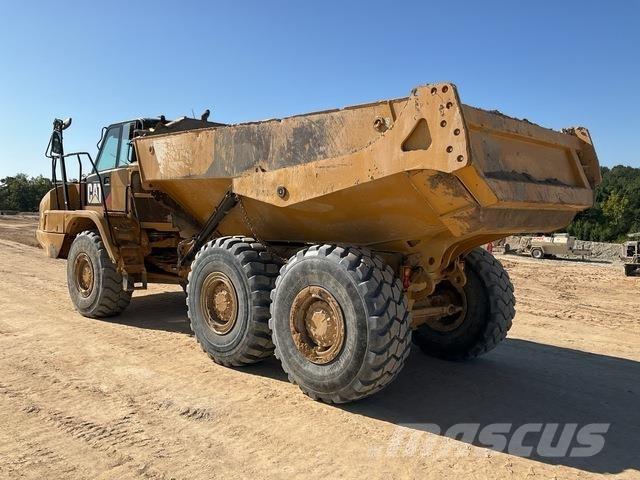 CAT 730C2 Tombereau articulé