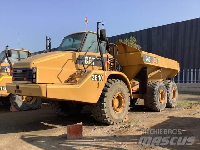 CAT 740 Tombereau articulé