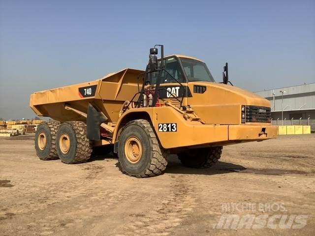CAT 740 Tombereau articulé