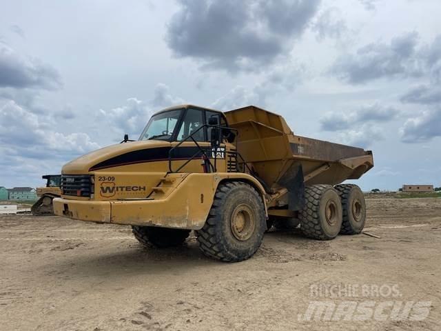 CAT 740 Tombereau articulé