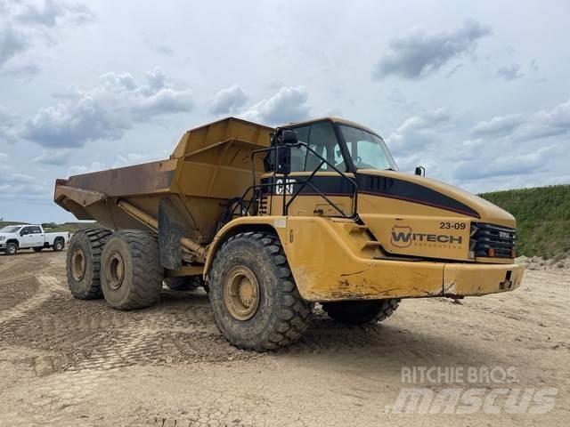 CAT 740 Tombereau articulé
