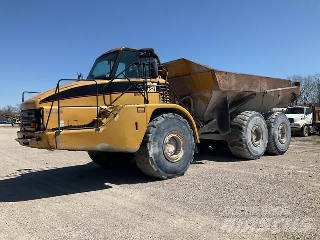 CAT 740 Tombereau articulé