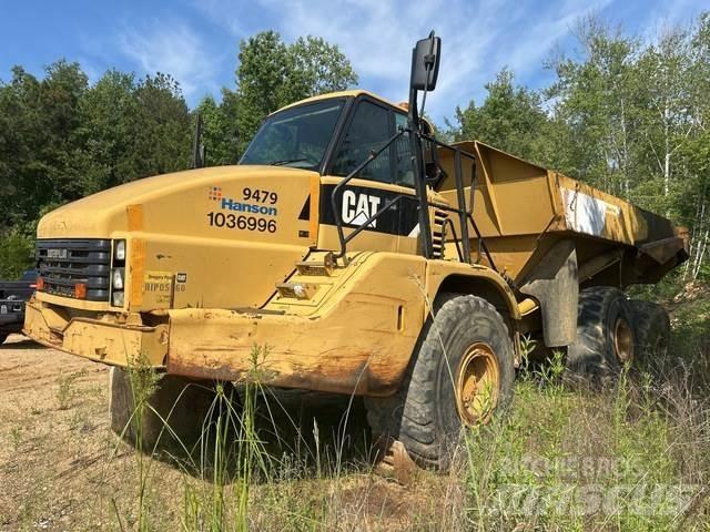 CAT 740 Tombereau articulé