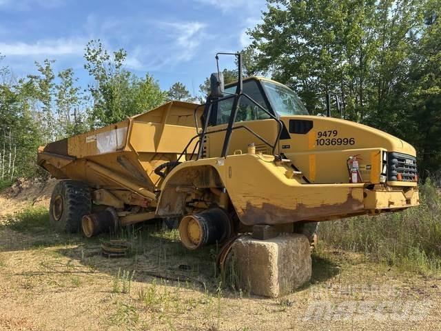 CAT 740 Tombereau articulé