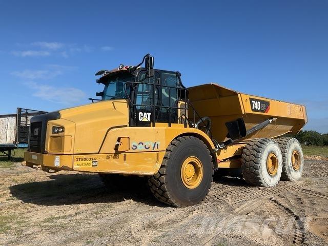 CAT 740GC Tombereau articulé