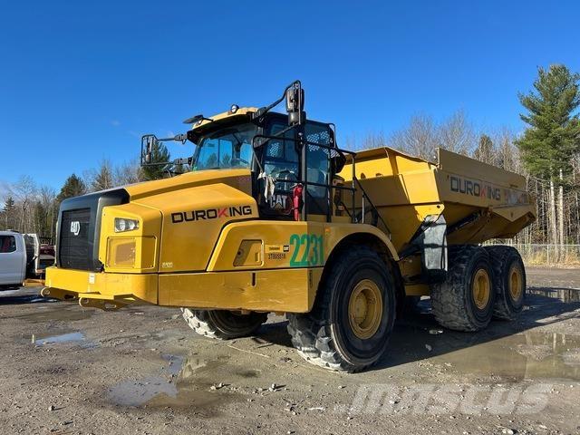 CAT 740GC Tombereau articulé