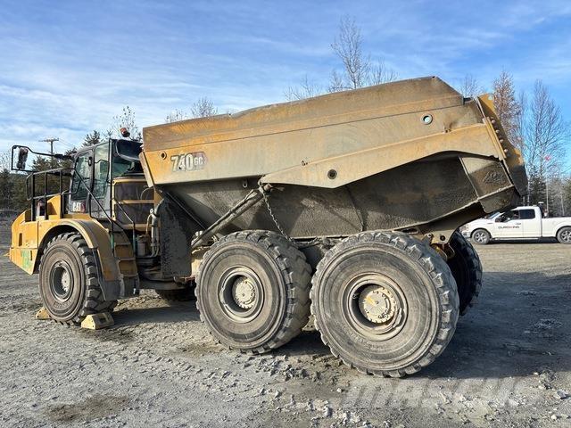 CAT 740GC Tombereau articulé