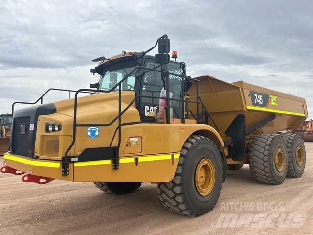 CAT 745 Tombereau articulé